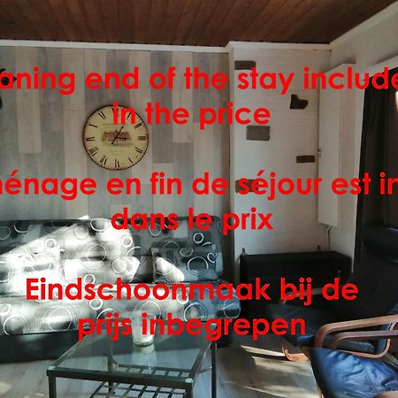 Au Repos De Zoe Villa Waulsort Exterior photo